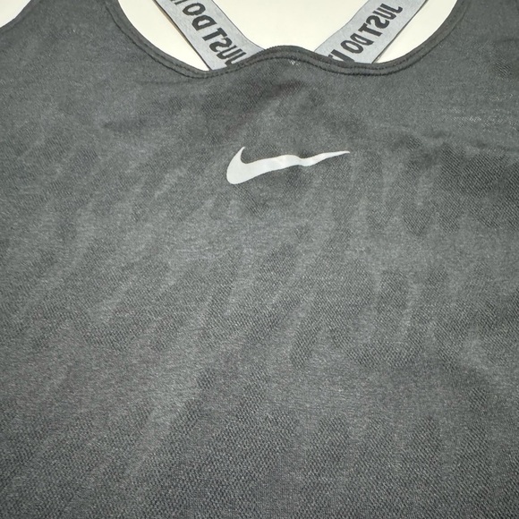 Women’s Nike Swim Poly Core Solids Fast Back Tank in Black Cover up Top S Small - Picture 13 of 16